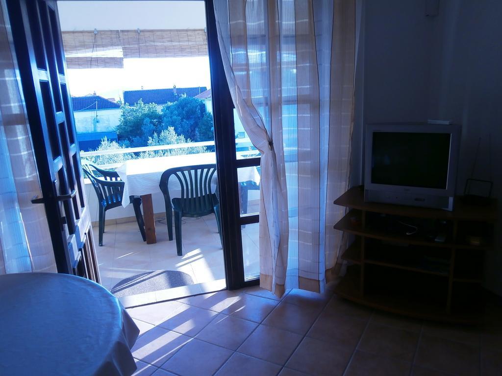 Apartment Maslina Bibinje Rum bild
