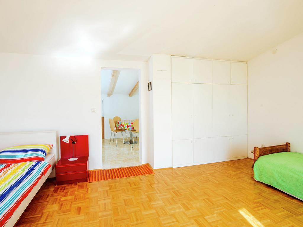 Apartment Maslina Bibinje Exteriör bild
